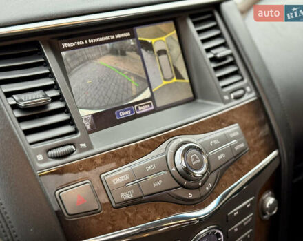 Черный Инфинити QX56, объемом двигателя 5.6 л и пробегом 220 тыс. км за 21500 $, фото 83 на Automoto.ua