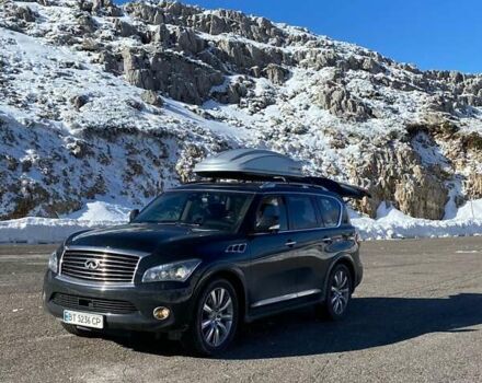 Черный Инфинити QX56, объемом двигателя 5.6 л и пробегом 200 тыс. км за 15176 $, фото 5 на Automoto.ua