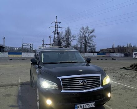 Чорний Інфініті QX56, об'ємом двигуна 5.6 л та пробігом 267 тис. км за 15000 $, фото 3 на Automoto.ua