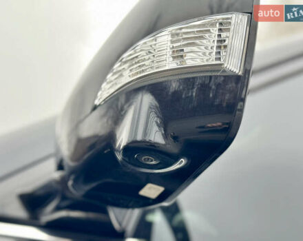 Черный Инфинити QX56, объемом двигателя 5.6 л и пробегом 220 тыс. км за 21500 $, фото 69 на Automoto.ua