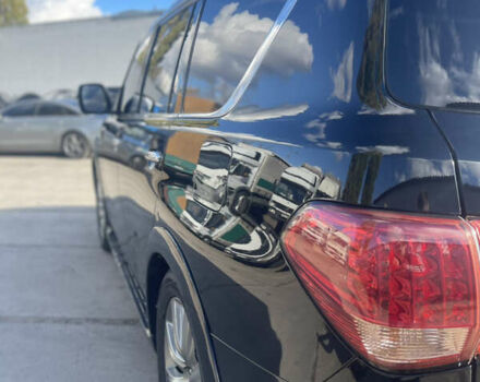 Чорний Інфініті QX56, об'ємом двигуна 5.55 л та пробігом 230 тис. км за 16999 $, фото 7 на Automoto.ua