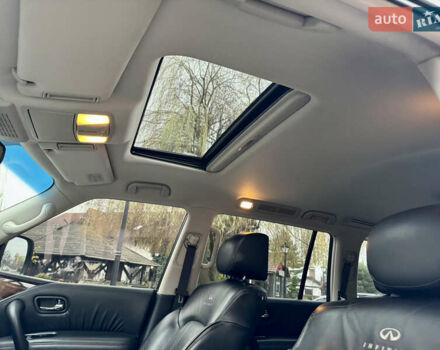 Черный Инфинити QX56, объемом двигателя 5.6 л и пробегом 220 тыс. км за 21500 $, фото 59 на Automoto.ua