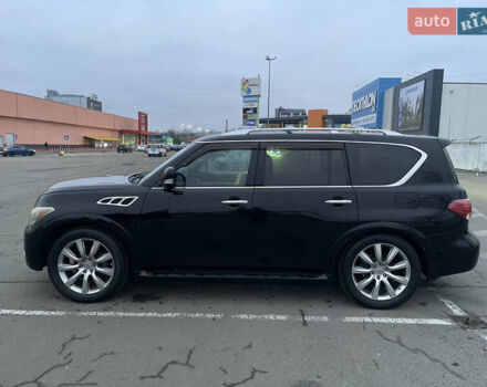 Черный Инфинити QX56, объемом двигателя 5.55 л и пробегом 267 тыс. км за 15000 $, фото 3 на Automoto.ua