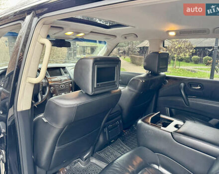 Черный Инфинити QX56, объемом двигателя 5.6 л и пробегом 220 тыс. км за 21500 $, фото 46 на Automoto.ua