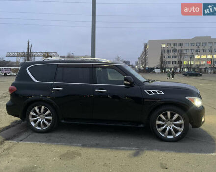 Черный Инфинити QX56, объемом двигателя 5.55 л и пробегом 267 тыс. км за 20000 $, фото 5 на Automoto.ua