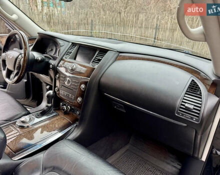 Черный Инфинити QX56, объемом двигателя 5.6 л и пробегом 220 тыс. км за 21500 $, фото 79 на Automoto.ua