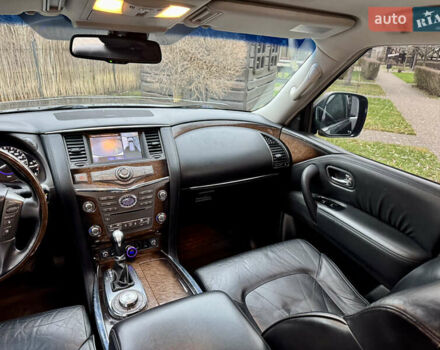 Черный Инфинити QX56, объемом двигателя 5.6 л и пробегом 220 тыс. км за 21500 $, фото 95 на Automoto.ua