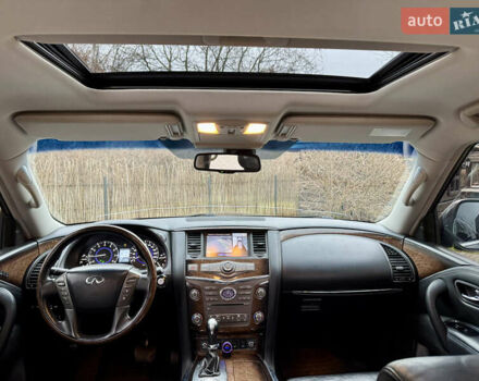 Черный Инфинити QX56, объемом двигателя 5.6 л и пробегом 220 тыс. км за 21500 $, фото 93 на Automoto.ua