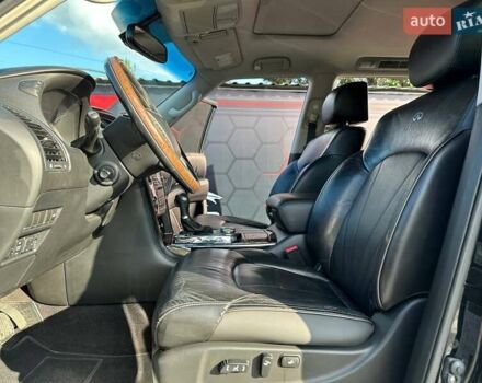 Черный Инфинити QX56, объемом двигателя 5.55 л и пробегом 203 тыс. км за 13499 $, фото 13 на Automoto.ua