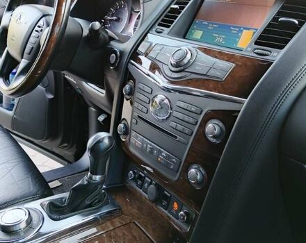 Черный Инфинити QX56, объемом двигателя 5.55 л и пробегом 141 тыс. км за 19100 $, фото 25 на Automoto.ua