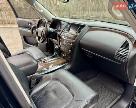 Черный Инфинити QX56, объемом двигателя 5.6 л и пробегом 220 тыс. км за 21500 $, фото 44 на Automoto.ua