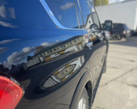 Чорний Інфініті QX56, об'ємом двигуна 5.55 л та пробігом 230 тис. км за 16999 $, фото 8 на Automoto.ua