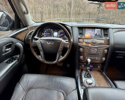 Черный Инфинити QX56, объемом двигателя 5.6 л и пробегом 220 тыс. км за 21500 $, фото 91 на Automoto.ua