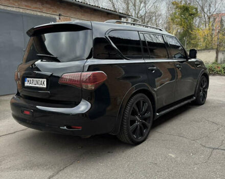 Черный Инфинити QX56, объемом двигателя 5.55 л и пробегом 322 тыс. км за 20000 $, фото 3 на Automoto.ua