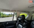 Черный Инфинити QX56, объемом двигателя 5.6 л и пробегом 230 тыс. км за 15000 $, фото 26 на Automoto.ua