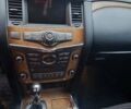 Черный Инфинити QX56, объемом двигателя 5.55 л и пробегом 137 тыс. км за 23000 $, фото 16 на Automoto.ua