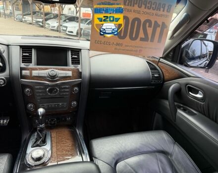 Фиолетовый Инфинити QX56, объемом двигателя 5.6 л и пробегом 142 тыс. км за 22850 $, фото 10 на Automoto.ua