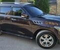 Коричневый Инфинити QX56, объемом двигателя 5.55 л и пробегом 265 тыс. км за 25000 $, фото 2 на Automoto.ua