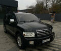 Инфинити QX56, объемом двигателя 5.6 л и пробегом 333 тыс. км за 8600 $, фото 1 на Automoto.ua