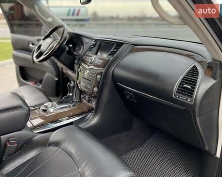 Инфинити QX56, объемом двигателя 5.55 л и пробегом 149 тыс. км за 25000 $, фото 26 на Automoto.ua