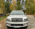 Сірий Інфініті QX56, об'ємом двигуна 5.55 л та пробігом 184 тис. км за 9300 $, фото 1 на Automoto.ua