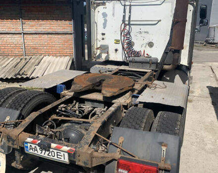 Білий Інтернаціонал 9200, об'ємом двигуна 12.7 л та пробігом 900 тис. км за 4500 $, фото 1 на Automoto.ua