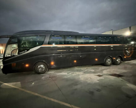 Черный Иризар PB, объемом двигателя 0 л и пробегом 300 тыс. км за 142212 $, фото 3 на Automoto.ua