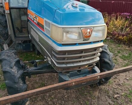 Изеки Другая, объемом двигателя 1.5 л и пробегом 1000 тыс. км за 16000 $, фото 4 на Automoto.ua