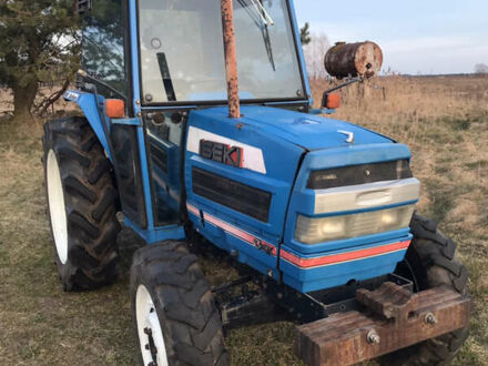 Изеки TA 527 2002 в Шацке на Automoto.ua Изеки TA 527, объемом двигателя 0 л и пробегом 1 тыс. км за 12400 $, фото 1 на Automoto.ua
