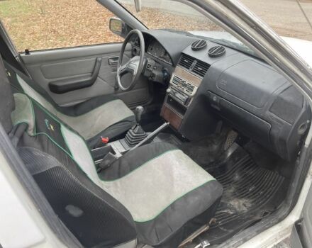 Білий Ісузу Aska, об'ємом двигуна 0 л та пробігом 777 тис. км за 650 $, фото 6 на Automoto.ua