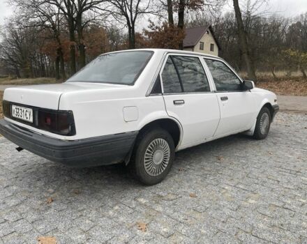 Білий Ісузу Aska, об'ємом двигуна 0 л та пробігом 777 тис. км за 650 $, фото 1 на Automoto.ua