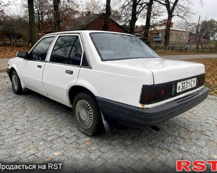 Исузу Аска, объемом двигателя 2 л и пробегом 0 тыс. км за 650 $, фото 4 на Automoto.ua