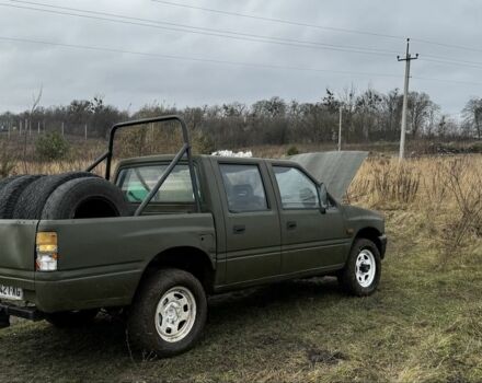 Зеленый Исузу Кампо, объемом двигателя 3.1 л и пробегом 666 тыс. км за 4000 $, фото 3 на Automoto.ua