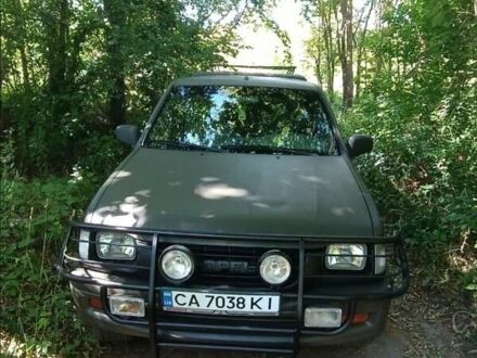 Ісузу Campo 1998 у Умани на Automoto.ua Зелений Ісузу Campo, об'ємом двигуна 2.2 л та пробігом 250 тис. км за 2500 $, фото 1 на Automoto.ua