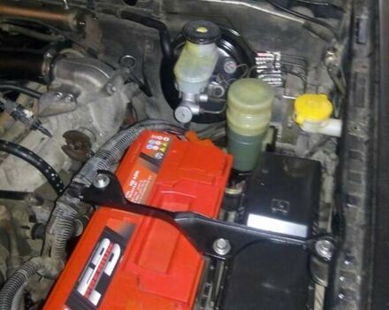 Чорний Ісузу D-Max, об'ємом двигуна 3 л та пробігом 300 тис. км за 12000 $, фото 8 на Automoto.ua