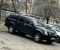 Черный Исузу Д-Макс, объемом двигателя 2.5 л и пробегом 300 тыс. км за 6000 $, фото 1 на Automoto.ua
