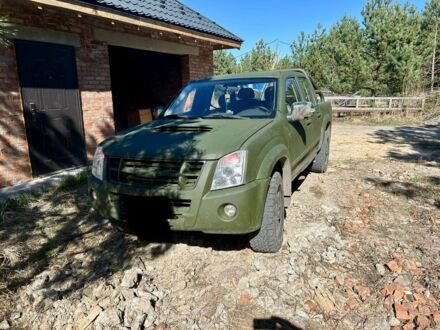 Чорний Ісузу D-Max, об'ємом двигуна 3 л та пробігом 200 тис. км за 6700 $, фото 1 на Automoto.ua