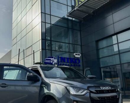 Сірий Ісузу D-Max, об'ємом двигуна 3 л та пробігом 1 тис. км за 117183 $, фото 5 на Automoto.ua