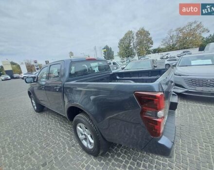 Серый Исузу Д-Макс, объемом двигателя 3 л и пробегом 1 тыс. км за 44413 $, фото 2 на Automoto.ua