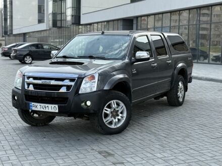Сірий Ісузу D-Max, об'ємом двигуна 3 л та пробігом 325 тис. км за 6499 $, фото 1 на Automoto.ua