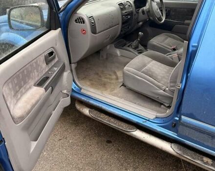 Синий Исузу Д-Макс, объемом двигателя 0 л и пробегом 300 тыс. км за 3500 $, фото 1 на Automoto.ua