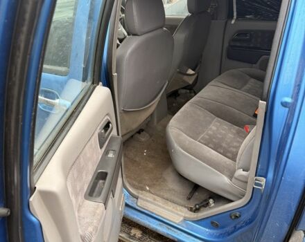 Синий Исузу Д-Макс, объемом двигателя 3 л и пробегом 300 тыс. км за 4000 $, фото 4 на Automoto.ua