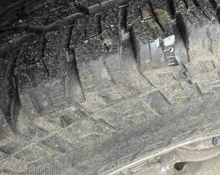 Зелений Ісузу D-Max, об'ємом двигуна 2.5 л та пробігом 288 тис. км за 2300 $, фото 7 на Automoto.ua