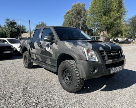 Зелений Ісузу D-Max, об'ємом двигуна 3 л та пробігом 352 тис. км за 7700 $, фото 1 на Automoto.ua