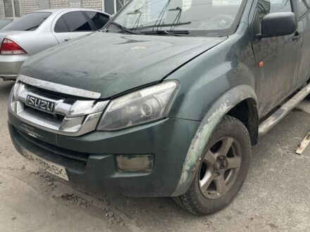 Зелений Ісузу D-Max, об'ємом двигуна 2.5 л та пробігом 300 тис. км за 3500 $, фото 1 на Automoto.ua