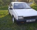 Білий Ісузу Джеміні, об'ємом двигуна 1.5 л та пробігом 328 тис. км за 500 $, фото 10 на Automoto.ua