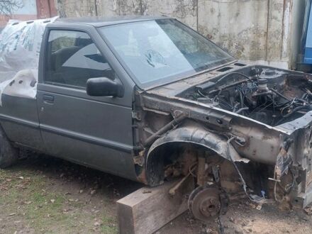 Ісузу Джеміні 1987 у Калуше на Automoto.ua Сірий Ісузу Джеміні, об'ємом двигуна 1.5 л та пробігом 130 тис. км за 121 $, фото 1 на Automoto.ua