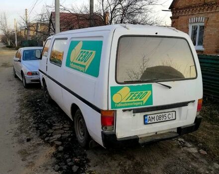 Белый Исузу Миди, объемом двигателя 1.9 л и пробегом 400 тыс. км за 1700 $, фото 3 на Automoto.ua