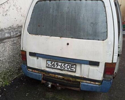 Исузу Миди, объемом двигателя 2 л и пробегом 300 тыс. км за 550 $, фото 2 на Automoto.ua