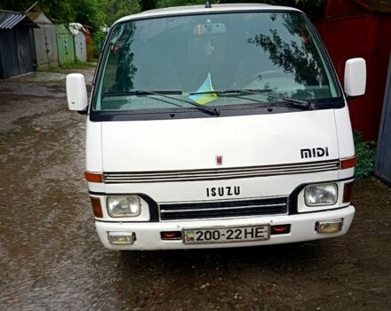 Исузу Миди, объемом двигателя 2 л и пробегом 288 тыс. км за 1375 $, фото 1 на Automoto.ua